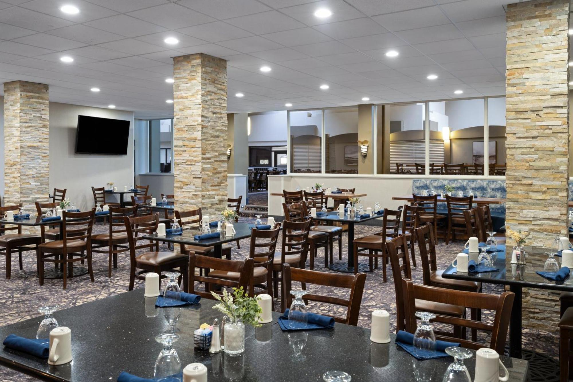 Holiday Inn Sioux Falls-City Center By Ihg Экстерьер фото