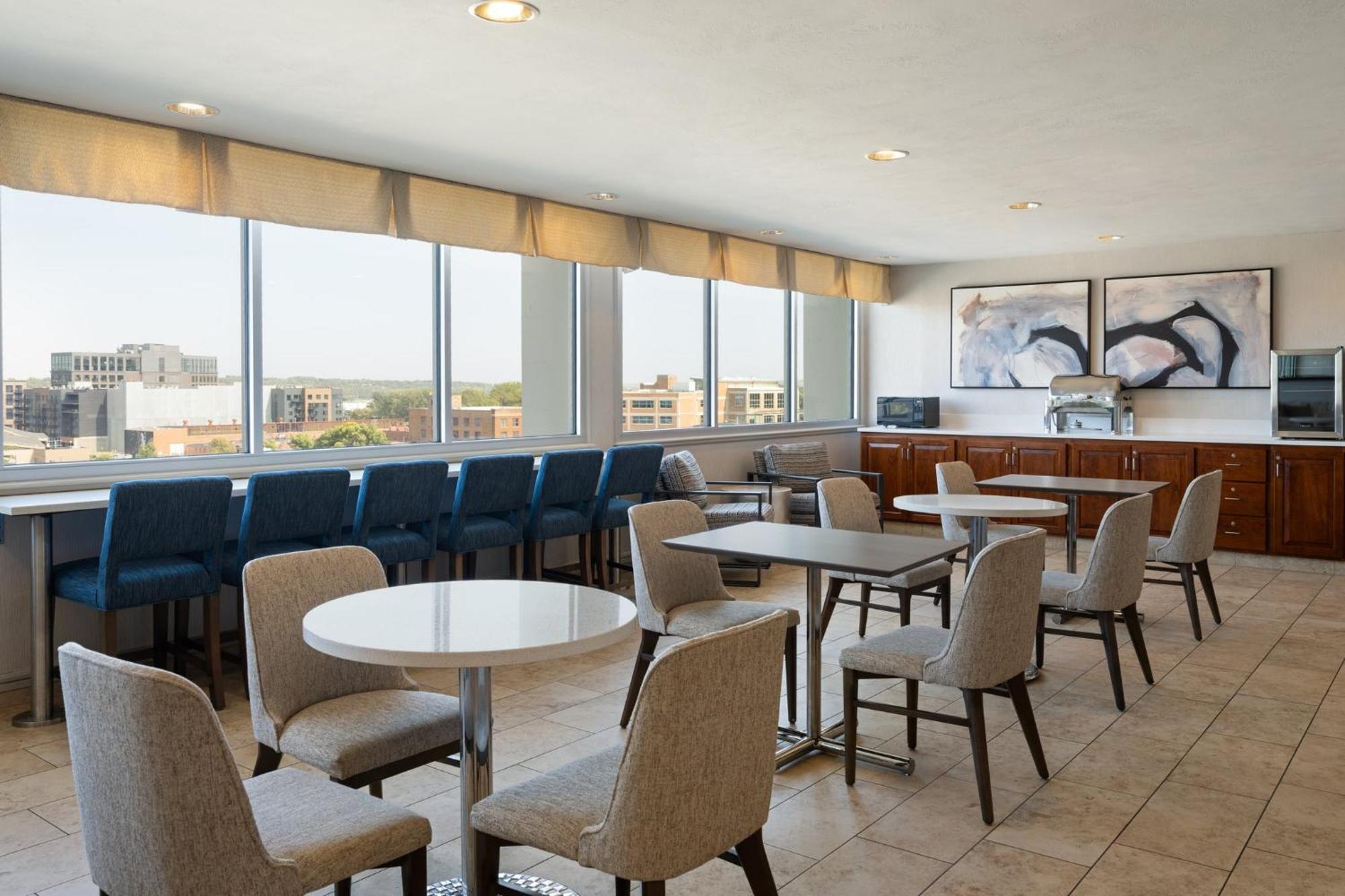 Holiday Inn Sioux Falls-City Center By Ihg Экстерьер фото